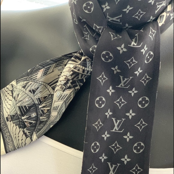 ✨🥀✨ LV Bandeau - Picture 3 of 14